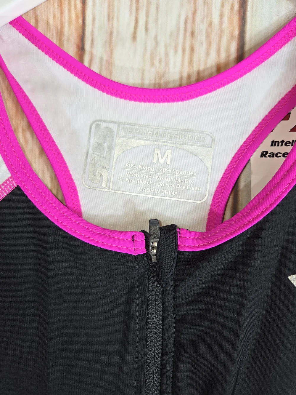 SL3S Women’s Magenta Black White Triathlon Suit Performance Racing Cycling. Sz M